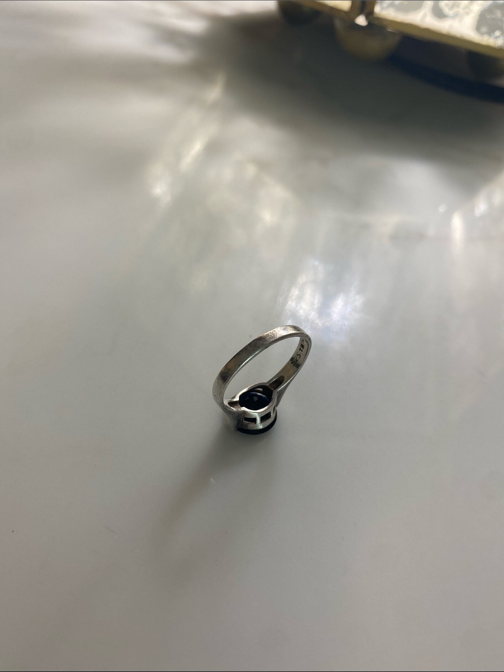 Vintage Sterling Silver Ring with Deep Blue Stone - Women's Jewelry - Picture 9 of 10